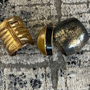 Cuff bracelets bundle